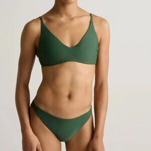 NWT QUINCE Italian V-Neck Bikini Top Palm